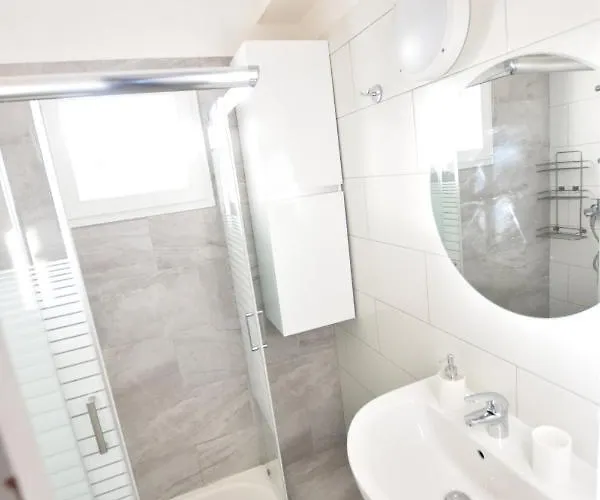 Glabur - The Cozy 2 Bdr - City, Free Parking & Wifi, Welcomes You!!! Διαμέρισμα Λευκωσία